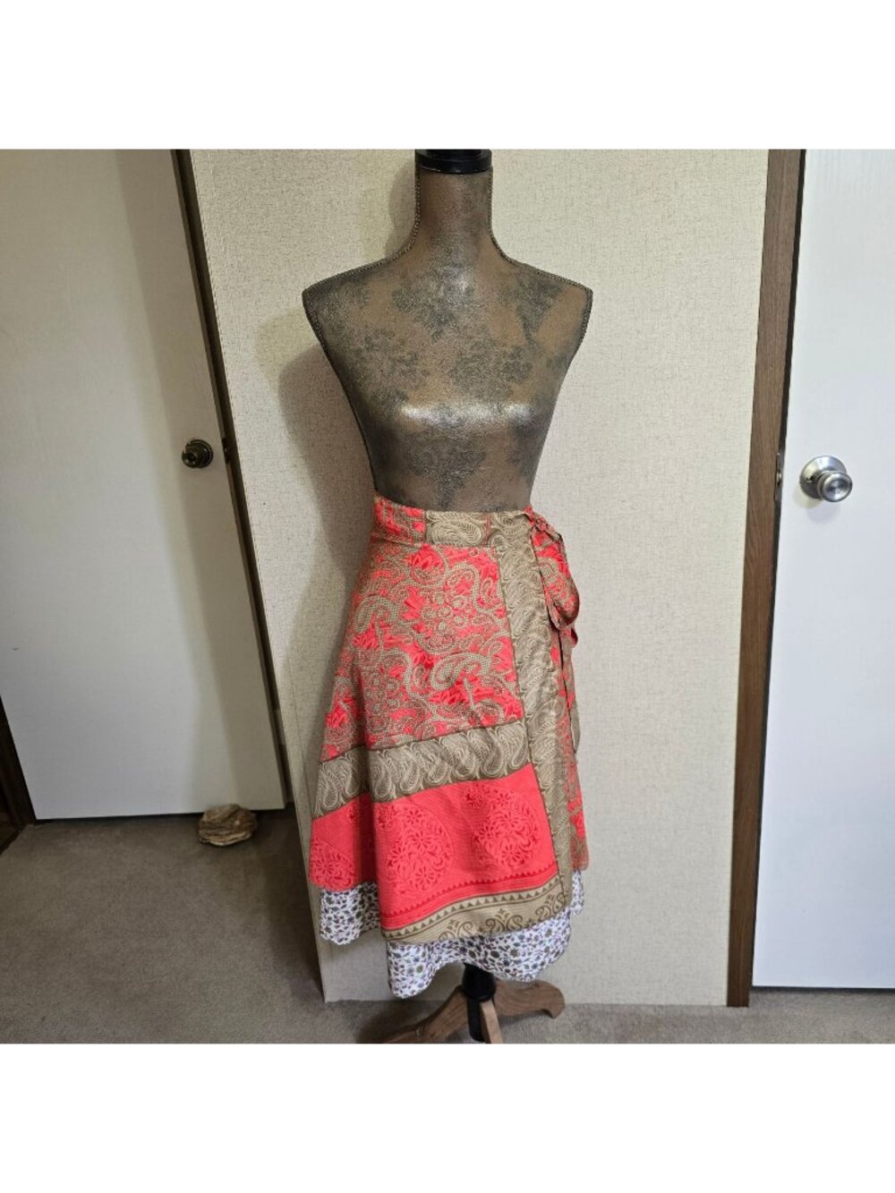 Earthbound Womens Wrap Skirt Red & Beige Boho Floral Paisley Print